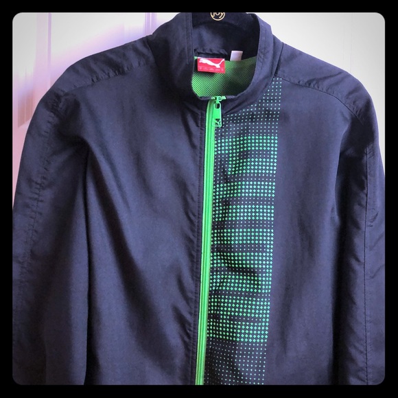 ⭐️Puma 🧥 Logo Jacket - Picture 2 of 8